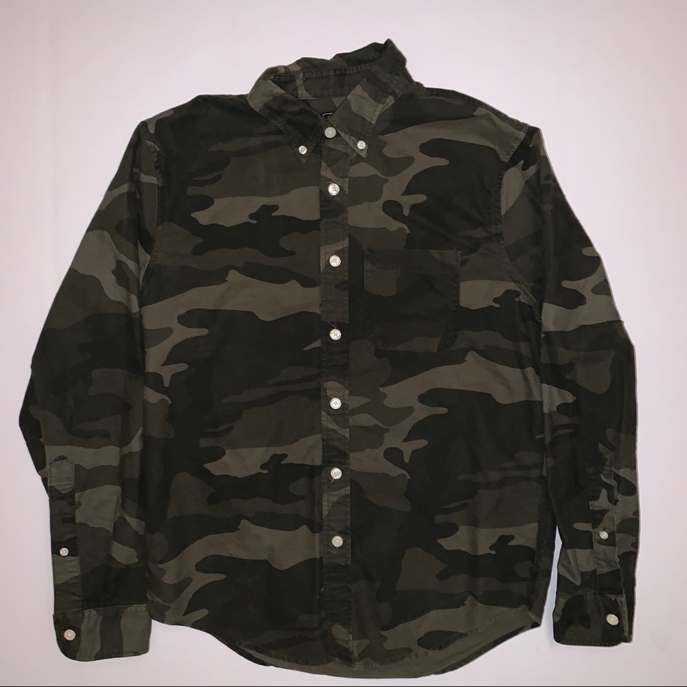 Woman’s Long sleeve Abercrombie & Fitch Camo